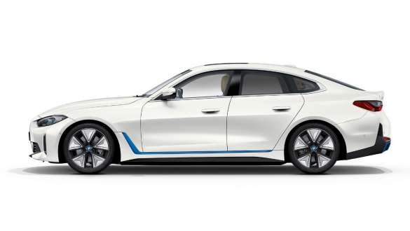 BMW i4 eDrive40 G26 2021 Mineralweiss Vista del lateral BMW i4 eDrive40 G26 2021 Mineralweiss Vista del lateral