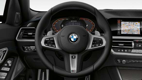 Dirección deportiva variable Puesto de conducción BMW M340i xDrive Sedán G20 2020 Dirección deportiva variable BMW M340i xDrive Sedán G20 2020 Black Sapphire metalizado Puesto de conducción Interior