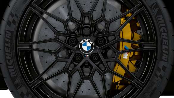 Frenos M de cerámica y carbono BMW M4 Competition Coupé G82 2020 BMW M4 Competition Coupé G82 2020 Frenos M de cerámica y carbono Primer plano