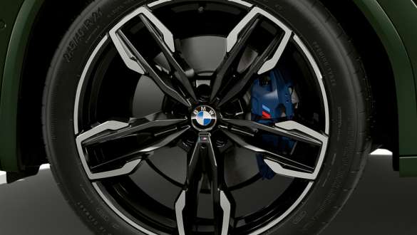 Frenos deportivos M BMW X3 M40i M40d G01 LCI Renovación 2021 BMW X3 M40i M40d G01 LCI Renovación 2021 Malachitgrün metalizado, frenos deportivos M, primer plano, llanta