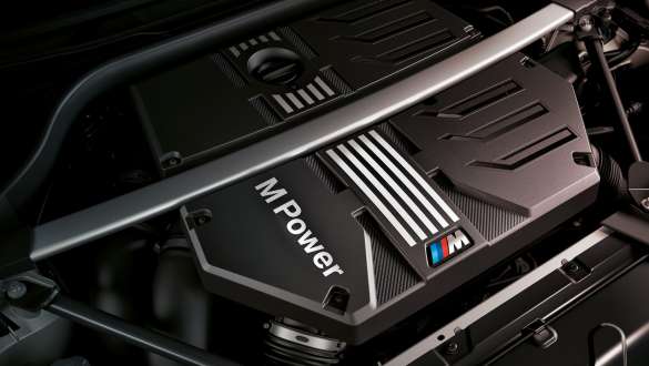 Motor de gasolina de 6 cilindros en línea BMW M TwinPower Turbo BMW X3 M Competition F97 LCI 2021 BMW X3 M Competition F97 LCI Renovación 2021 Motor de gasolina de 6 cilindros en línea BMW M TwinPower Turbo, primer plano