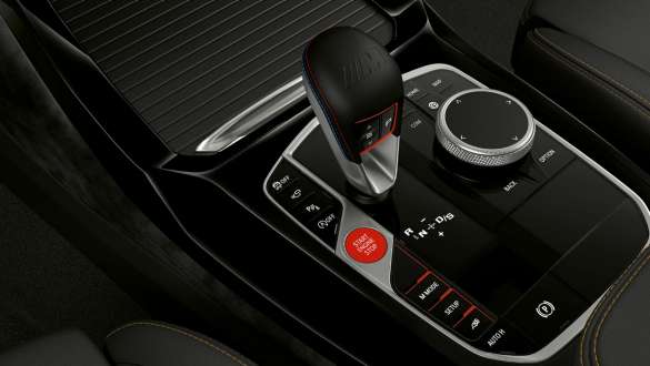 Cambio Steptronic M de 8 velocidades BMW X3 M Competition F97 LCI 2021 BMW X3 M Competition F97 LCI Renovación 2021 Consola central, interior, cambio Steptronic M de 8 velocidades con Drivelogic