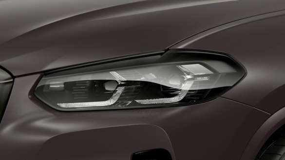 Luces BMW Individual Shadow Line BMW X4 M40i M40d G02 LCI 2021 BMW X4 M40i M40d G02 LCI Renovación 2021 Luces BMW Individual Shadow Line Primer plano