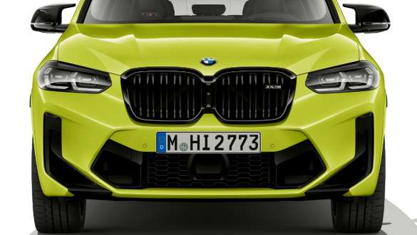 Diseño del frontal BMW X4 M Competition F98 LCI Renovación 2021 BMW X4 M Competition F98 LCI Renovación 2021 Sao Paulo Gelb Diseño del frontal Vista del frontal
