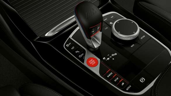 Selector de cambio M BMW X4 M Competition F98 LCI Renovación 2021 BMW X4 M Competition F98 LCI Renovación 2021 Molduras interiores Selector de cambio M Interior