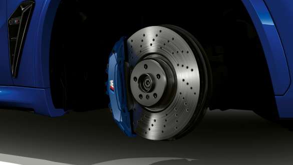 Frenos con componentes M del BMW X5 M Competition F95 Frenos con componentes M BMW X5 M Competition F95 2020 primer plano