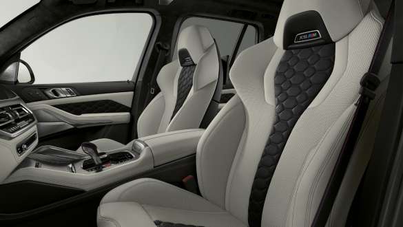 Asientos M Sport multifunción en el BMW X5 M Competition F95 Asientos M Sport multifunción en cuero integral "Merino" BMW X5 M Competition F95 2020 SUV interior