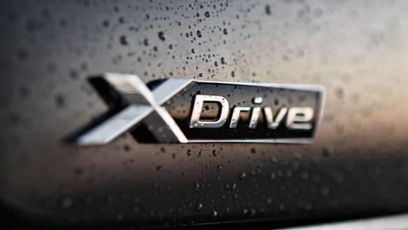 BMW X6 M50i con xDrive BMW X6 M50i con inteligente tracción integral xDrive