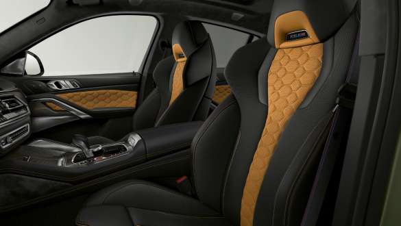 Asientos multifuncionales M en el BMW X6 M Competition Asientos multifuncionales M en piel ‘Merino’ en el interior del BMW X6 M Competition 2020