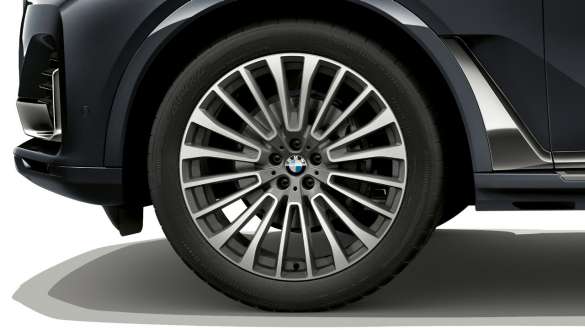Rines de aleación ligera BMW X7 de 22” Acercamiento de los Rines de aleación ligera BMW X7 de 22”