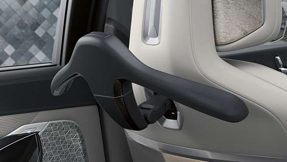 Percha BMW para sistema Travel & Comfort. Percha BMW para sistema Travel & Comfort.