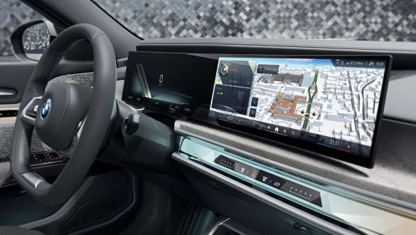 BMW i7 G70 Interior, Curved Display Salpicadero con Curved Display BMW i7 G70 Diseño interior