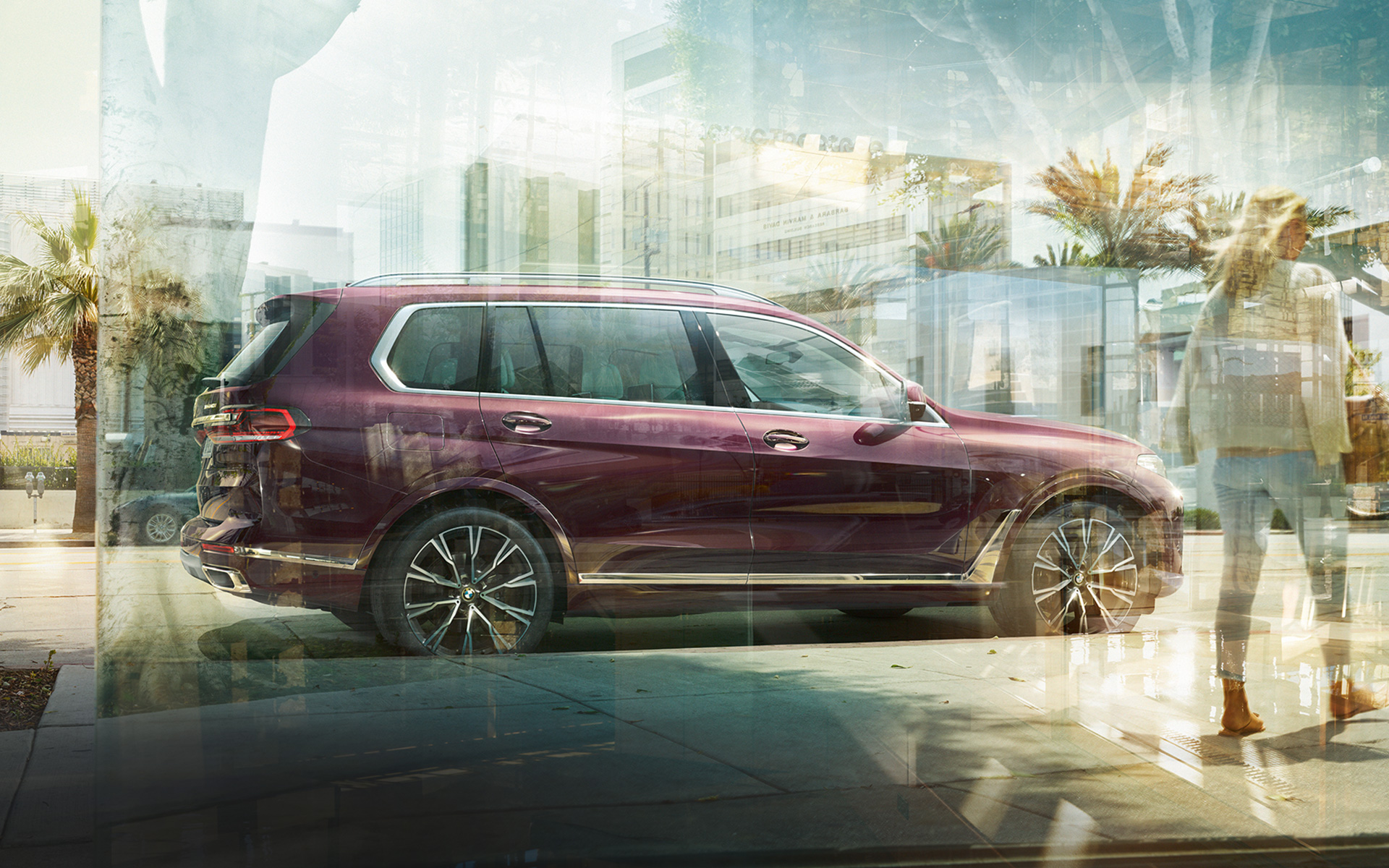BMW X7 Individual xDrive40i G07 2018 Ametrin metalizado Vista lateral, aparcado en un entorno urbano BMW X7 Individual xDrive40i G07 2018 Ametrin metalizado Vista lateral, aparcado en un entorno urbano