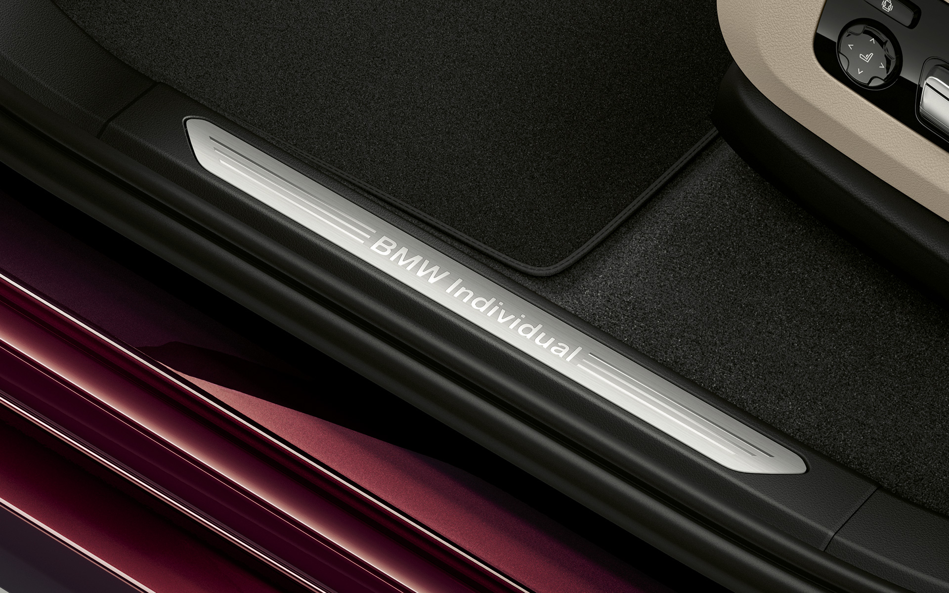 BMW X7 Individual G07 2019 Ametrin metalizado Molduras de entrada iluminadas con anagrama "BMW Individual" BMW X7 Individual xDrive40i G07 2018 Ametrin metalizado Molduras de entrada iluminadas con anagrama "BMW Individual"